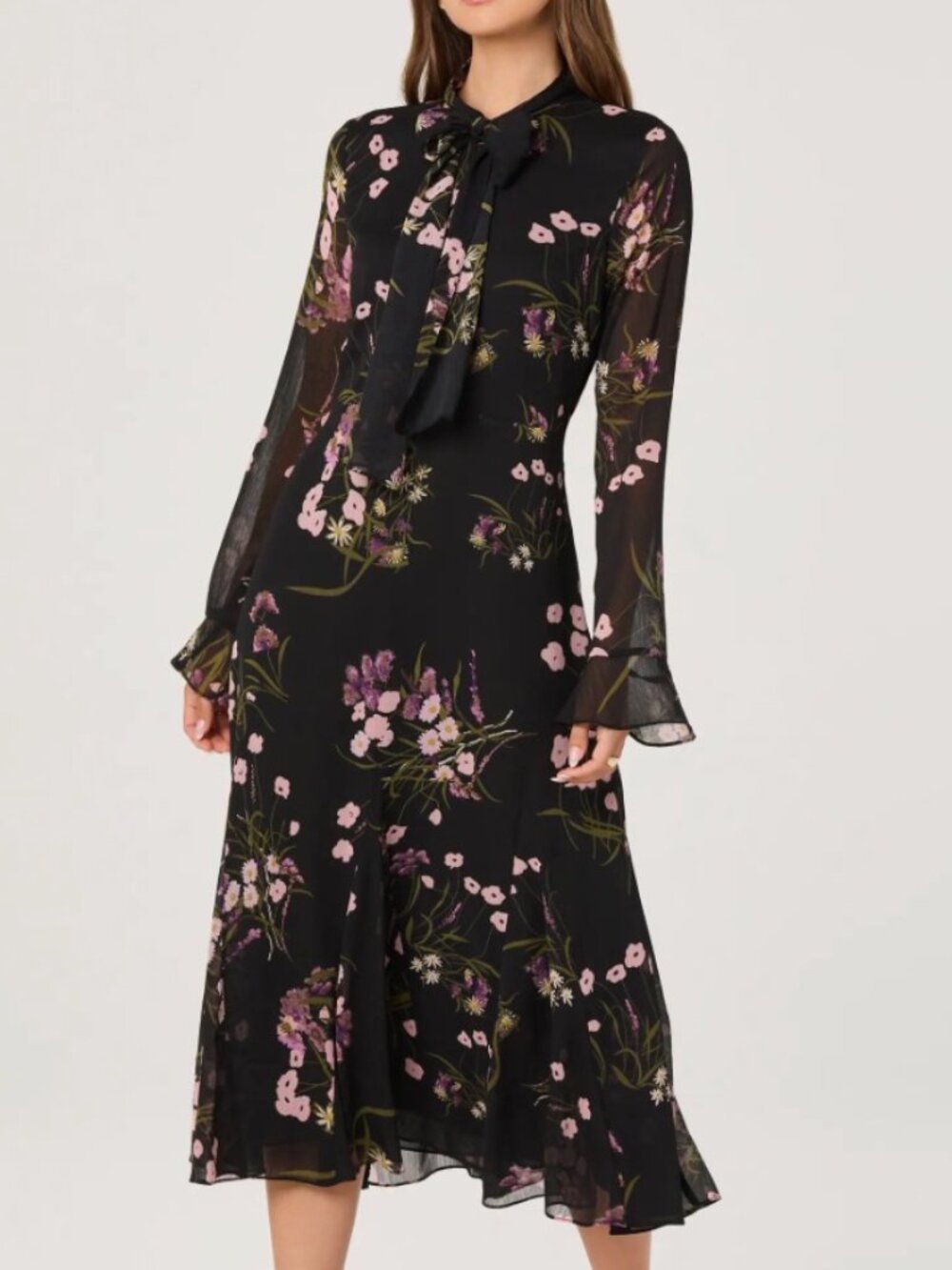 NWT Astr The Label Tie-Neck Black Floral Ruffled Midi Dress. Size M